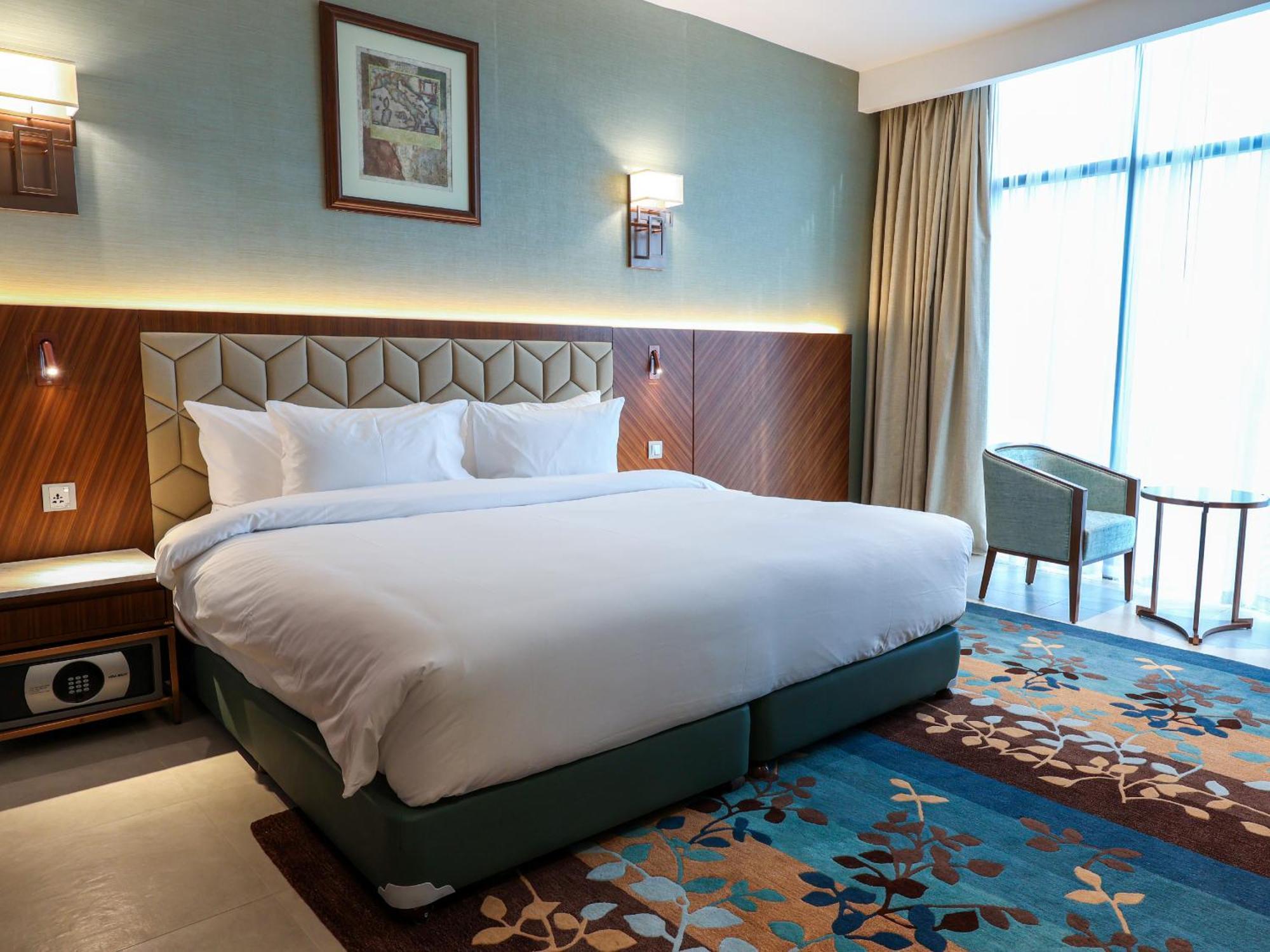 The Seven Hotel Manama Exterior photo