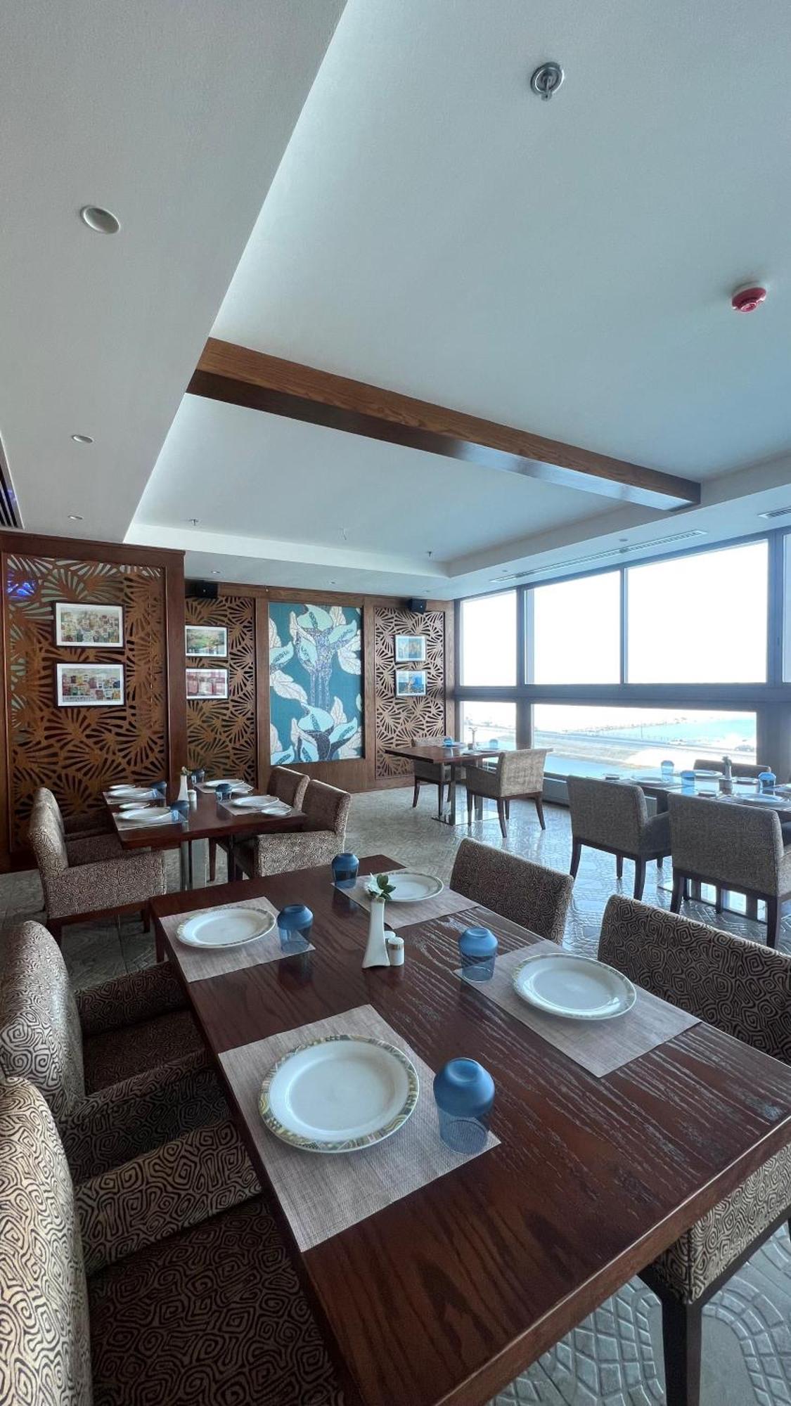 The Seven Hotel Manama Exterior photo